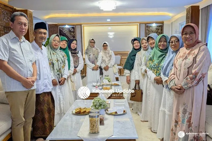 Silaturahmi di Pendopo, Bupati Lilis dan Muslimat NU Bahas Klinik Siti Khodijah