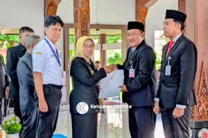 Resmi! Sejumlah Camat dan Lurah di Kebumen Berganti, Ini Pesan Bupati Lilis