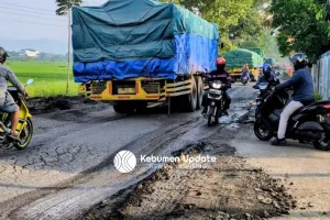 Imbas Proyek Nasional Jembatan Karanganyar: Jalan Kabupaten di Jalur Selokerto-Buayan Butuh Perhatian Khusus