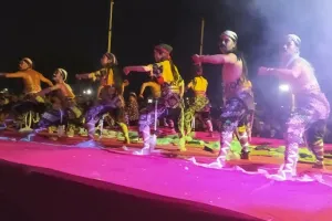 Meriahkan Milad Sewindu Forum EKA, Ribuan Pecinta Ebeg Padati Alun-Alun Pancasila Kebumen