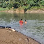 Tim SAR Evakuasi Santri yang Tenggelam di Sungai Luk Ulo dalam Kondisi Meninggal Dunia