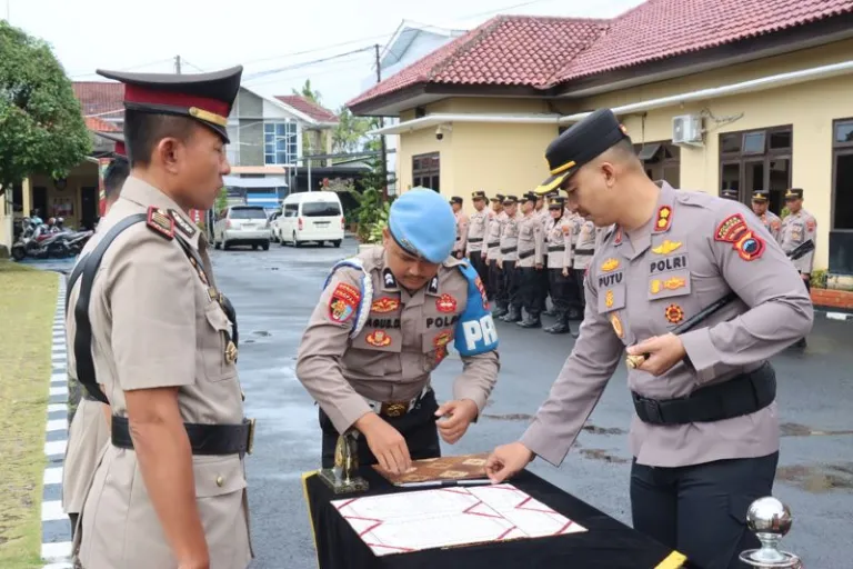 Dalam Sepekan, Polres Kebumen Gelar Sertijab Kasat hingga Kapolsek