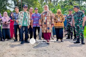 Bupati Cek Jembatan Sendangdalem Hingga Betonisasi di Kutowinangun dan Ambal