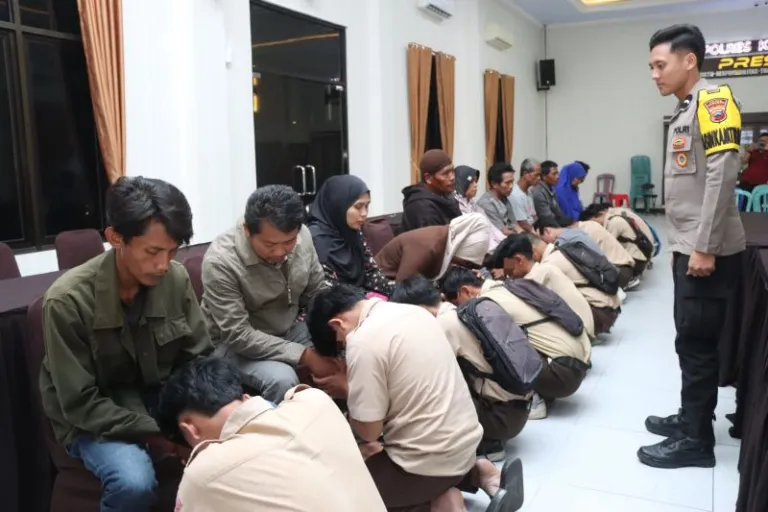 Cuma Karena Doktrin Kakak Kelas, Puluhan Pelajar di Kebumen Nekat Serang SMK Tetangga