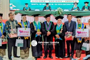 Luluskan 305 Wisudawan, UNIMUGO Akselerasi Persiapan Pembukaan Fakultas Kedokteran