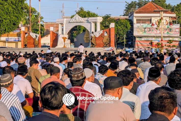 Khotbah Iduladha di Kebumen: Meneladani Nabi Ibrahim dan Menjaga Solidaritas di Era Digital