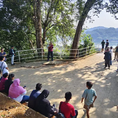 Mengulik Tjintjinggoeling, Melacak Roma Jatinegara Bersama Historical Study Trips