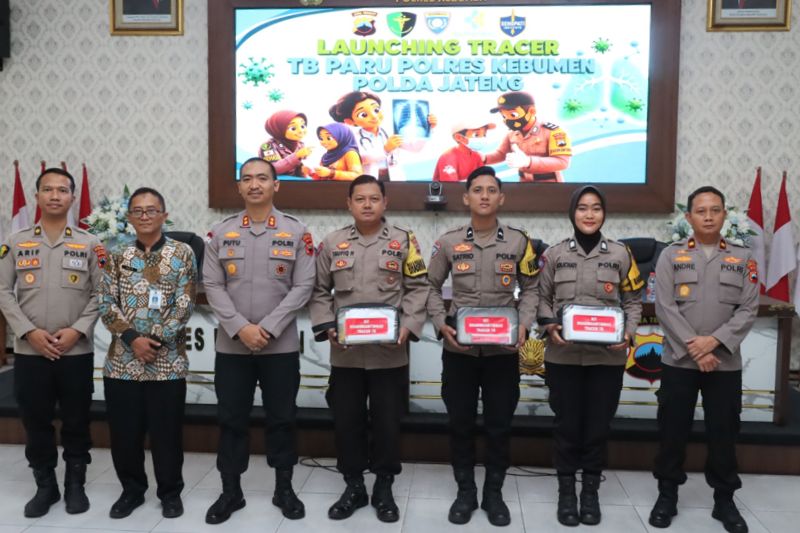 Resmi Diluncurkan, Ini Tugas 90 Bhabinkamtibmas Tracer TB Paru di Kebumen