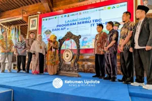 Tekan Angka Tuberkulosis, Bupati Kebumen Resmikan Program Serbu TBC dan Aplikasi Smart TB-R