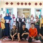 KANTUNG MERONA: Kader dan Tetangga Dukung Ibu Minum Obat Anti Anemia