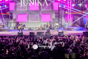Pertama Kali ke Kebumen, Judika Langsung Jajal Sate Ambal dan Bikin Warga Histeris di Panggung Kebumen Fest 2026