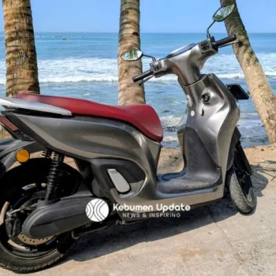 Uji Motor Listrik Adora ke Pantai Menganti: Sempat Deg-degan Takut Kehabisan Baterai
