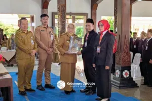 Pengisian Posisi Kosong, 86 Guru PNS Resmi Dilantik Jadi Kepala SD di Kebumen