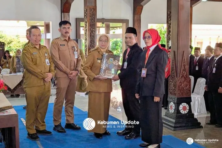 Pengisian Posisi Kosong, 86 Guru PNS Resmi Dilantik Jadi Kepala SD di Kebumen