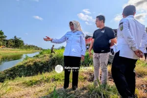 Bupati Kebumen Sidak RPA Pangestu Broiler, Minta Pembuangan Limbah ke Sungai Dihentikan